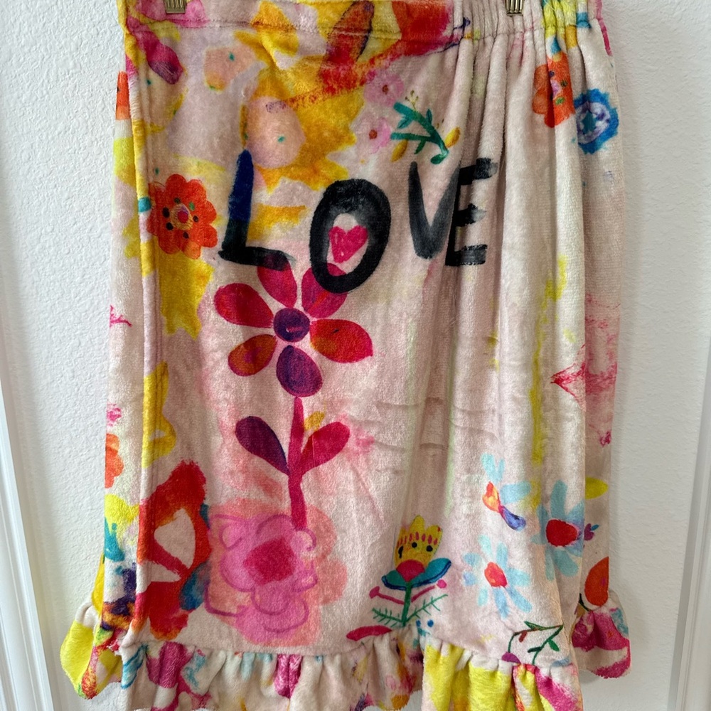 NATURAL LIFE Vibrant Love Floral Towel Wrap - great for dorms
